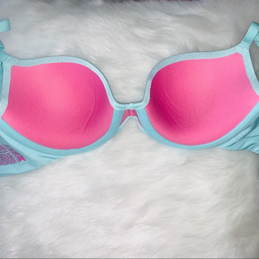 Victoria’s Secret Pink Campus Bra - Picture 2 of 7